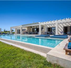 5 bedroom luxury seaside villa with indoor & outdoor pool, near Acharavi, sleeps 10